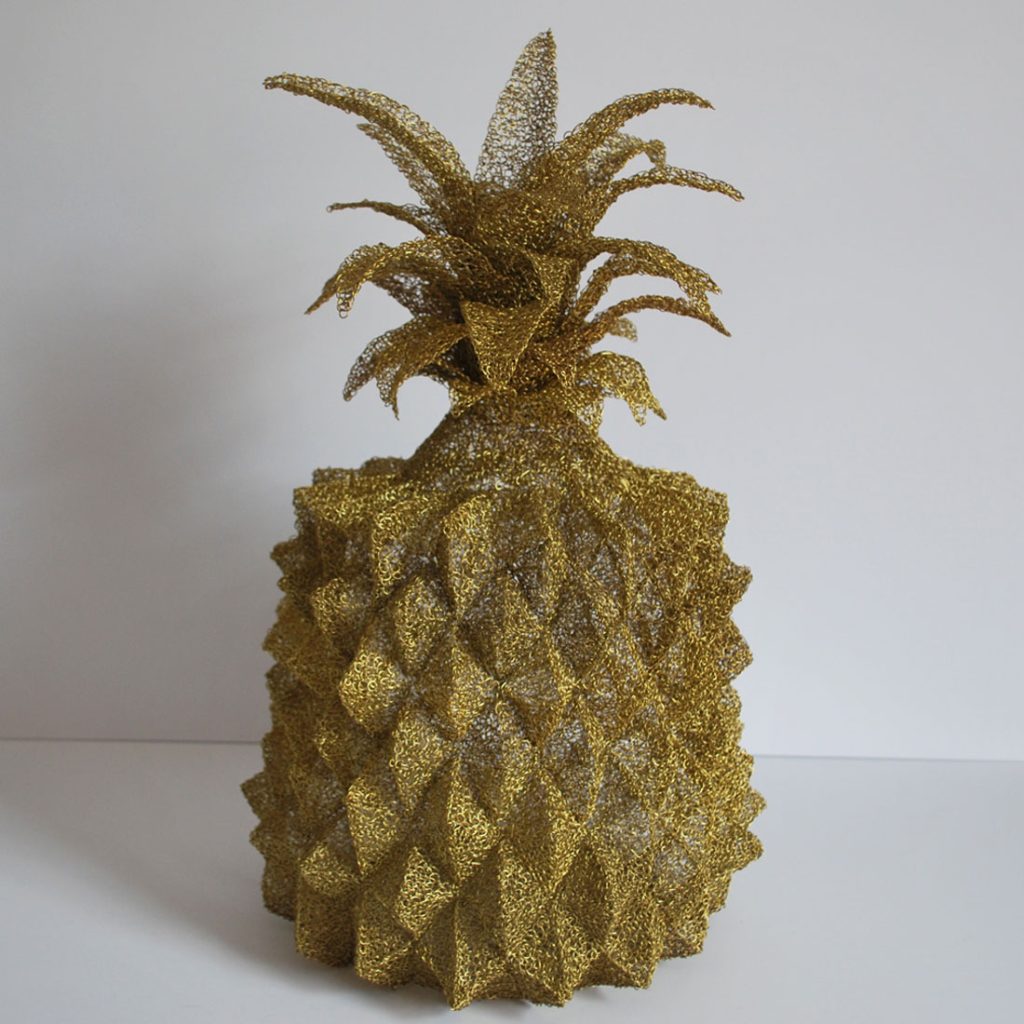 ANNIVERSARY PINEAPPLE